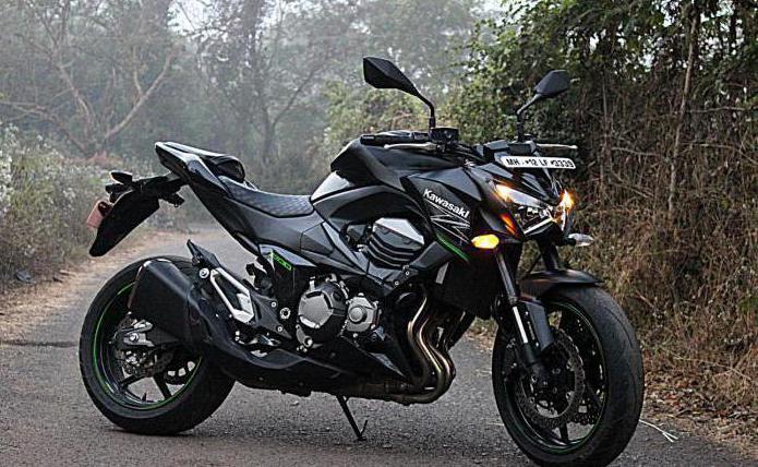 Motocykl Kawasaki Z800: recenze, technické údaje, výrobce