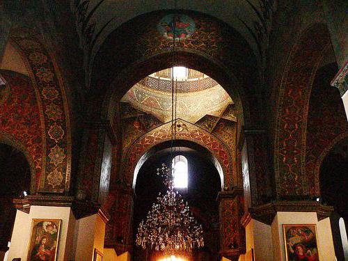 Katedrála Echmiadzin (Arménie): popis, historie, zajímavosti