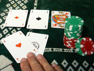 Pro stolní hry jsou všechny druhy pokeru dobré