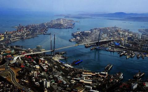 Vladivostok je krásné město a přístav. Regiony Vladivostoku