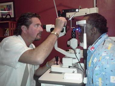 Laserová korekce vize: výhody a nevýhody chirurgie